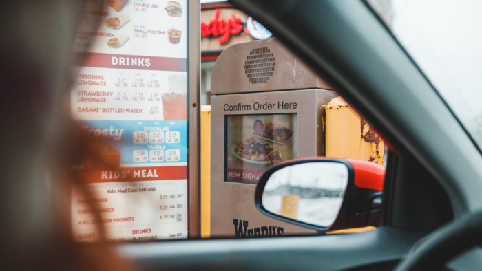 Top 5 benefits of using a comprehensive drive-thru system - i3 International